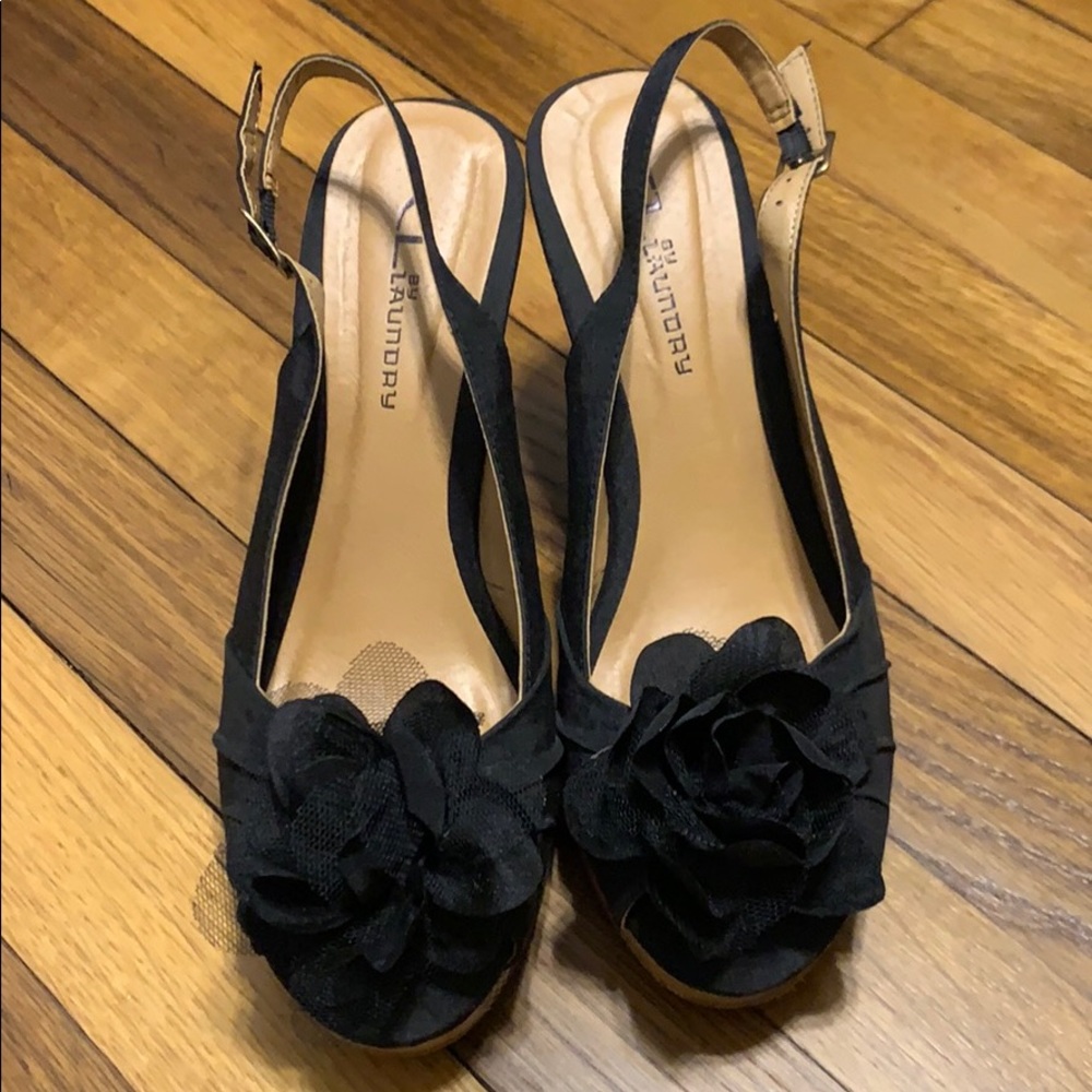 Wedge sandals - Picture 2 of 3